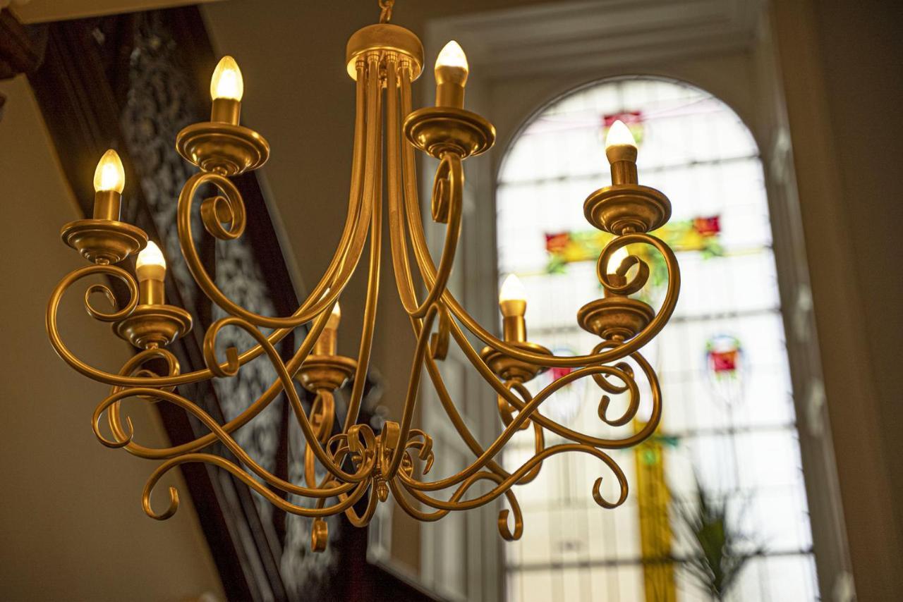 The Clarendon Hotel Dundee Buitenkant foto